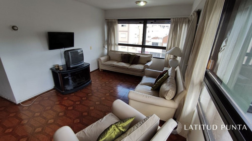 Imagen 4 de 30 de Apartamento En Península, 3 Dormitorios Más Dependencia