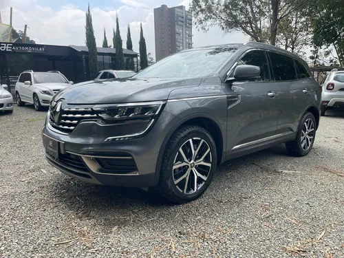 Renault Koleos 2.5 Intens 4X4 Bose
