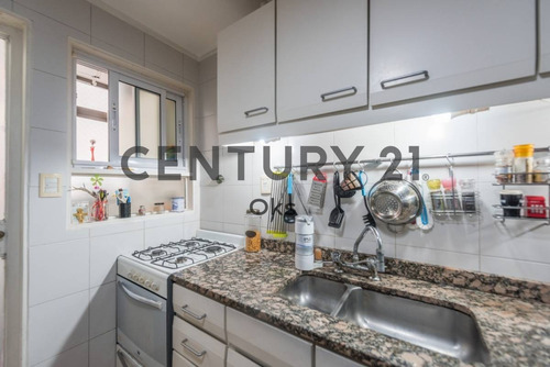 Imagen 24 de 30 de Departamento 3 Ambientes Con Balcon Y Baulera Belgrano