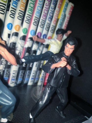 Coleção Bruce Lee Kit 4 Bonecos De Colecionador Jp339