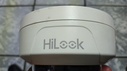 Cámara Tipo Domo Ip 2mp Hilook 30mts Ir Lente2.8mm Ipc-d121h (Usado)
