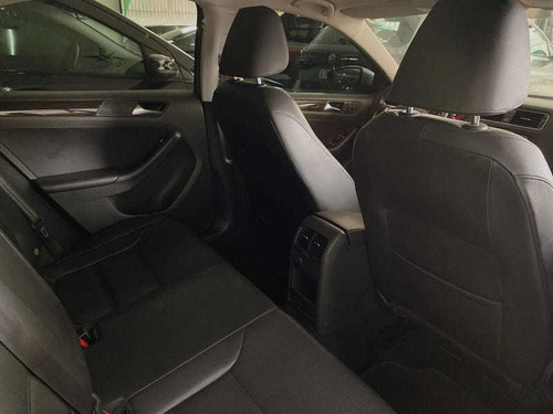 Imagem 11 de 12 de Volkswagen Jetta 2.0 Comfortline Gnv Automático 2016