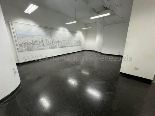 Local Comercial En Venta Los Palos Grandes Mls #25-2604 Kn