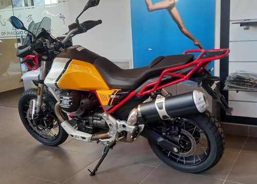 Imagen 8 de 12 de Moto Guzzi V85 Tt