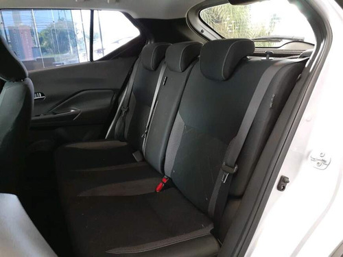 Nissan Kicks 1.6 16V FLEXSTART SV 4P XTRONIC