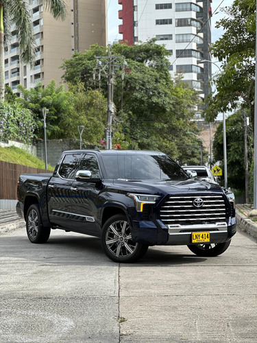 Toyota Tundra Capstone