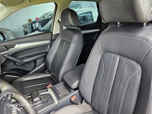 Audi Q5 2.0 L T Dynamic Dsg