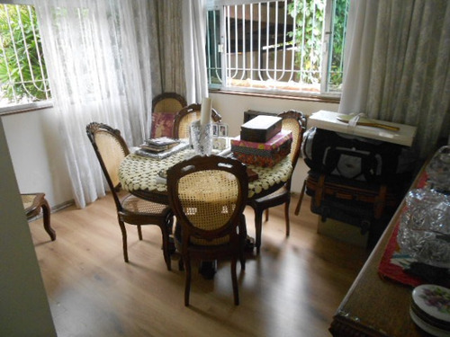 Imagem 6 de 13 de Marape´- Casa 3 Dormitórios-piscina-churrasqueira-8 Vagas!