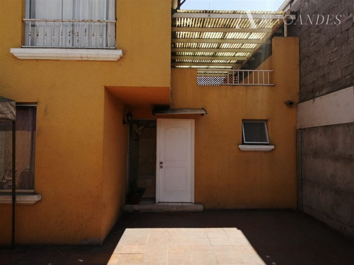 Casa En Venta De 4 Dorm. En Antofagasta