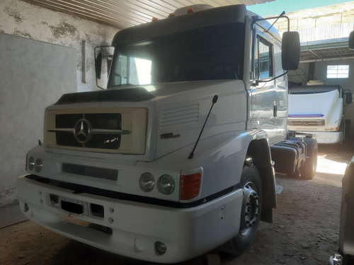 Mercedes Benz 1624 Tractor 2011