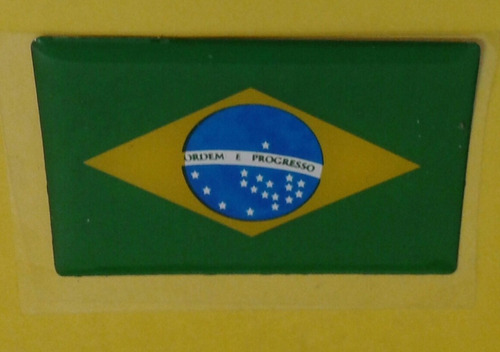 Imagem 2 de 2 de Kit Bandeiras Resinadas Argentina Brasil