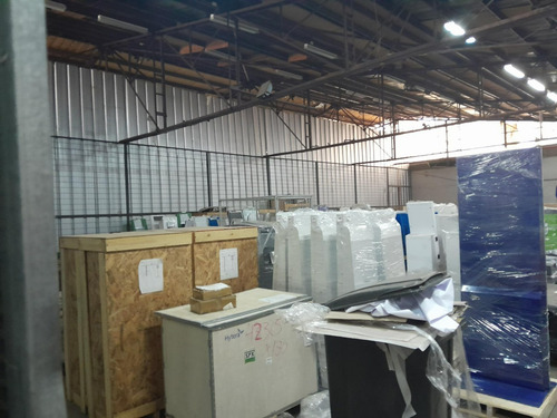 Jose Ananias / Marathon/ 1200 Metros De Bodega Y Oficinas