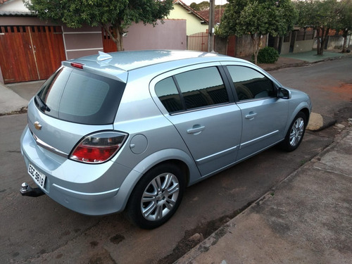 Vectra Gt 2010