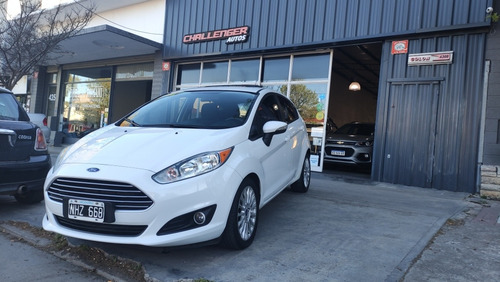 Imagen 14 de 23 de Ford Fiesta Kinetic Design 2013 1.6 Se Plus 120cv