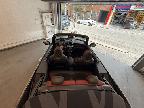 Mini Cooper Cabrio 2.0 John Cooper Works Aut. 2p