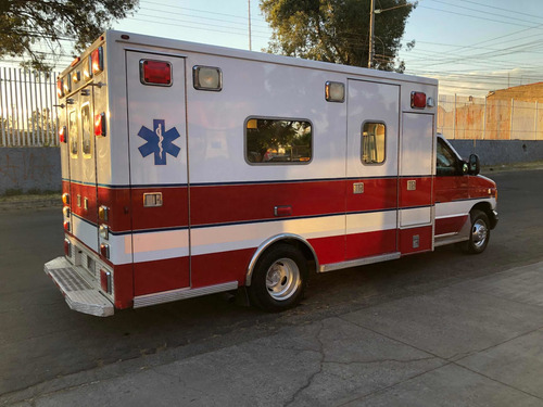 Imagen 5 de 15 de Ford Ambulancia Tipo 3