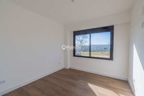 Venta De Casa En Colinas De Carrasco