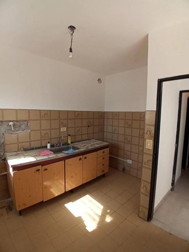 Ph En Venta - 2 Dormitorios 1 Baño - 75mts2 - Lanús Oeste