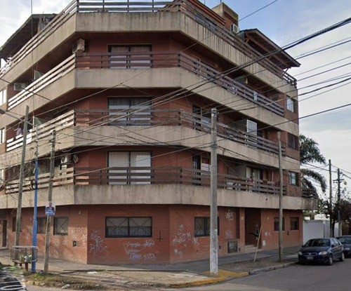 Departamento En Alquiler De 1 Dormitorio En Belén De Escobar