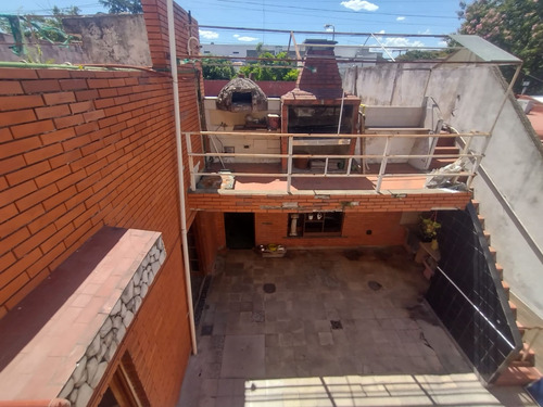Imagen 4 de 28 de Venta Casa 6 Ambientes Con Cochera Patio Y Terraza
