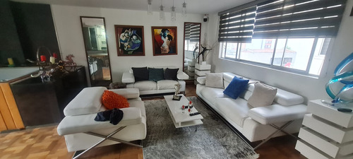 Venta De Apartamento En La Candelaria, Medellin