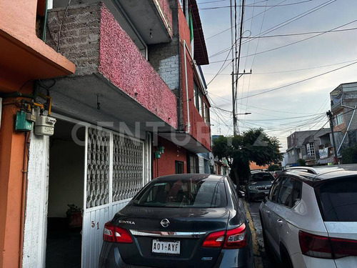 Casa En Venta En Los Reyes Ixtacala, Tlalnepantla