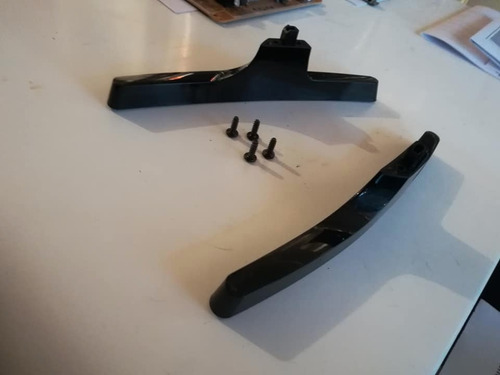 Bases O Patas Para Televisor Samsung Un32j4290ag (Usado)
