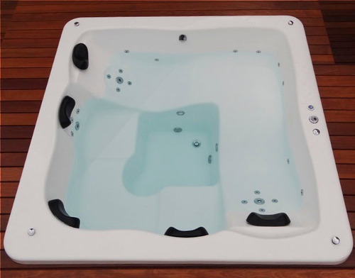 Spa Hidromassagem C/ Aquecedor E Cromo