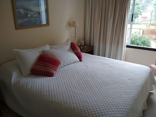 Venta De Apartamento 2 Dormitorios En Pinares, Punta Del Est
