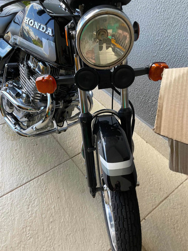 Imagem 2 de 14 de Honda Cb 400
