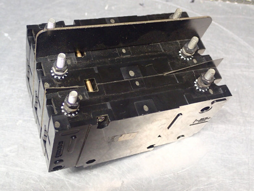 Heinemann Cd3-z16-3 1761-0684 .5a Volts 50rdc Circuit Br Zza