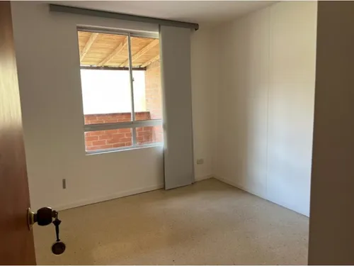 Apartamento En Arriendo En Laureles