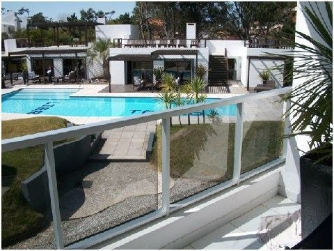 Venta De Apartamento 2 Dormitorios En Pinares, Punta Del Est
