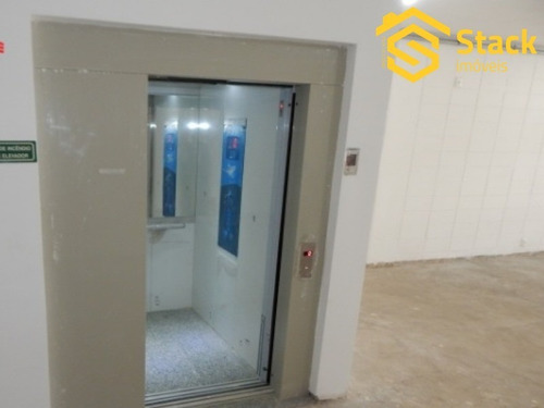 Imagem 9 de 15 de Excelente Prédio Comercial Localizado No Centro De Jundiaí - São 3 Pavimentos Com Elevador Para Acessar Os Pisos Superiores. - Sl00072