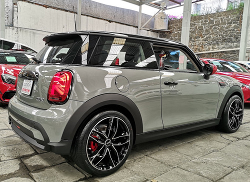 Minicooper Essential 2022
