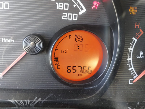 Fiat Strada 1.4 Hard Working Flex 2p