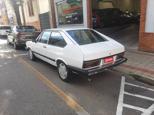 Imagem 3 de 9 de Volkswagen Passat 1.6