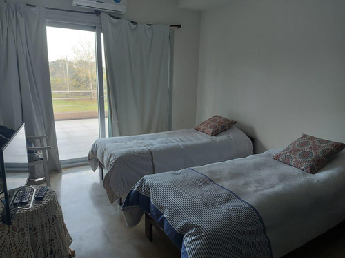 Alquiler Temporario. Casa Sobre El Golf - Golfer's