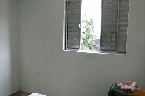 Apartamento:2 Dois Quartos 1 Sala 1 Cozinha 1 Banheiro 1 La