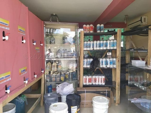 Imagen 11 de 30 de Galpón En Venta En El Centro De Barquisimeto Lara (0.4.2.4.5.9.3.7.5.4.2), Rent-a-house Centro Occidente Mls Código: 22-6763, Cuenta Con 347 Mts2, 2 Baños, Cuenta Con 4 Puestos De Estacionamientos