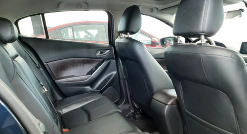 Imagen 9 de 12 de Mazda 3 Touring