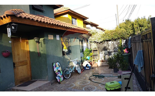 Casa Solida Aislada En Sector Oriente