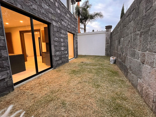 Casa En Venta En Metepec, Providencia