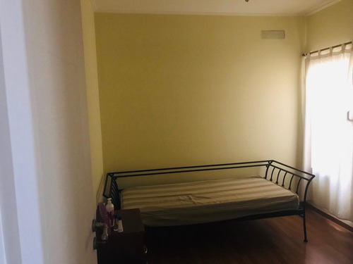 Imagen 11 de 13 de Casa 3 Dormitorios Y Parque En Venta La Plata