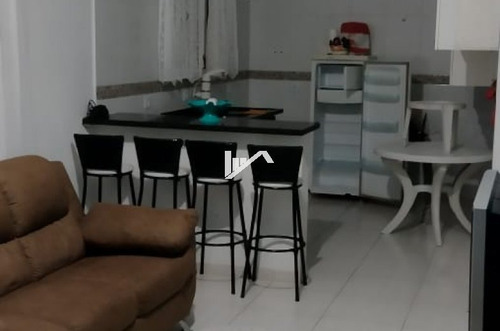 Imagem 4 de 9 de Linda Casa A 1.500 Metros Do Mar Com Hdromassagem E Piscina