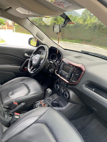 Fiat Toro 1.8 16v Freedom Flex 4x2 Aut. 4p