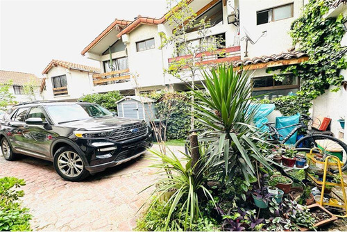 Casa En Venta Limite Providencia - Ñuñoa