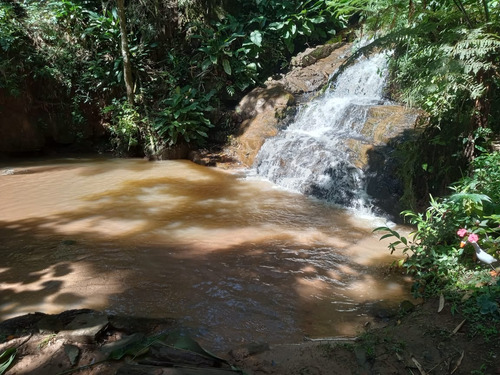 Chácara Com Nascente E Cachoeira Em Nazaré Paulista! 