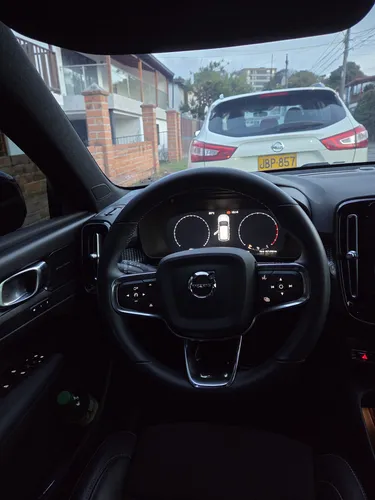 Volvo XC40 2.0 B5 Mild Hybrid
