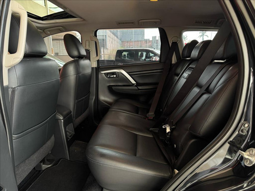 Mitsubishi Pajero Sport 2.4 16V MIVEC TURBO DIESEL HPE-S AWD AUTOMÁTICO